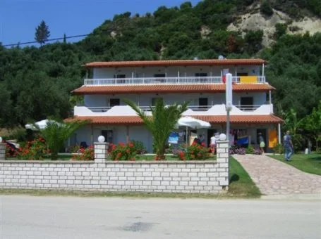 Simos Studios Ενοικιαζόμενες Γκαρσονιέρες
